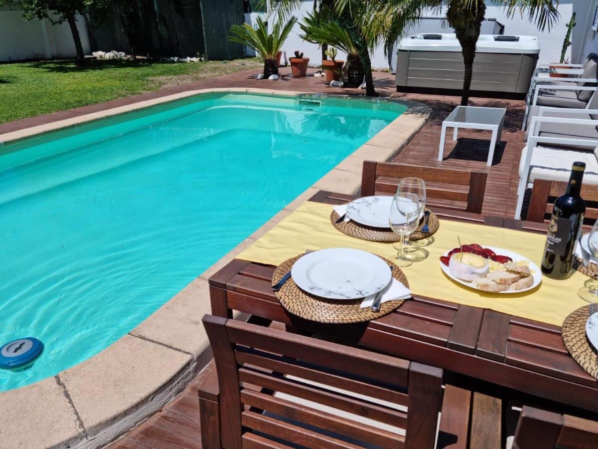Guest House Ruceel Aroeira Almada Exterior photo